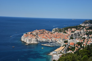 Dubrovnik von der Strasse aus gesehen