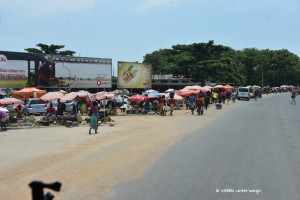 Strassenmarkt in Massinga