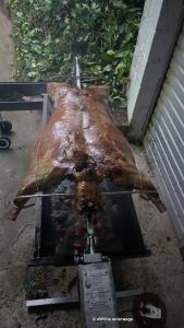 Ganzes Lamm auf dem Spiess