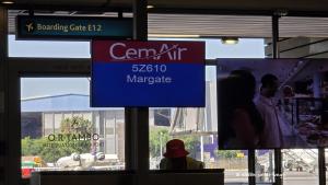 Warten auf den Flug nach Margate