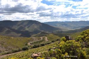 Am Naude's Nek Pass